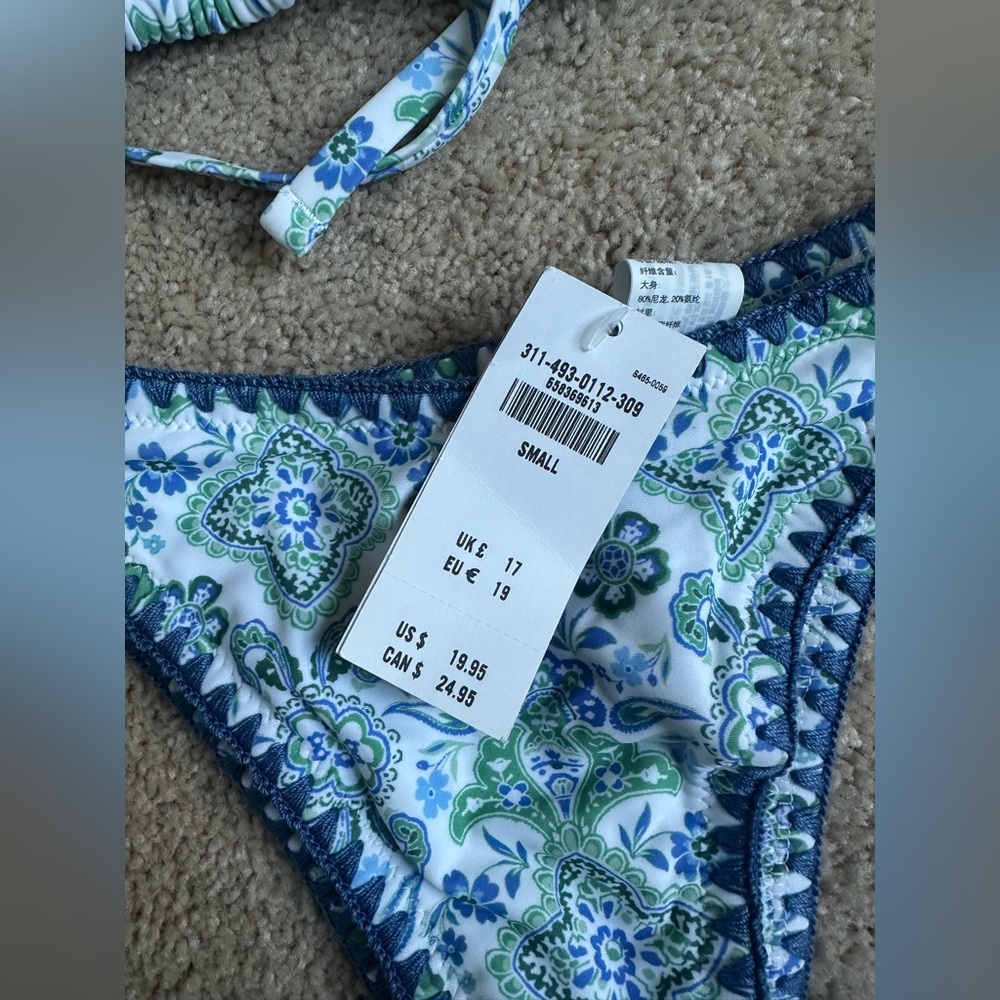 NWT, Hollister Blue and Green Paisley Floral Bikini Set size M & S - Picture 2 of 4